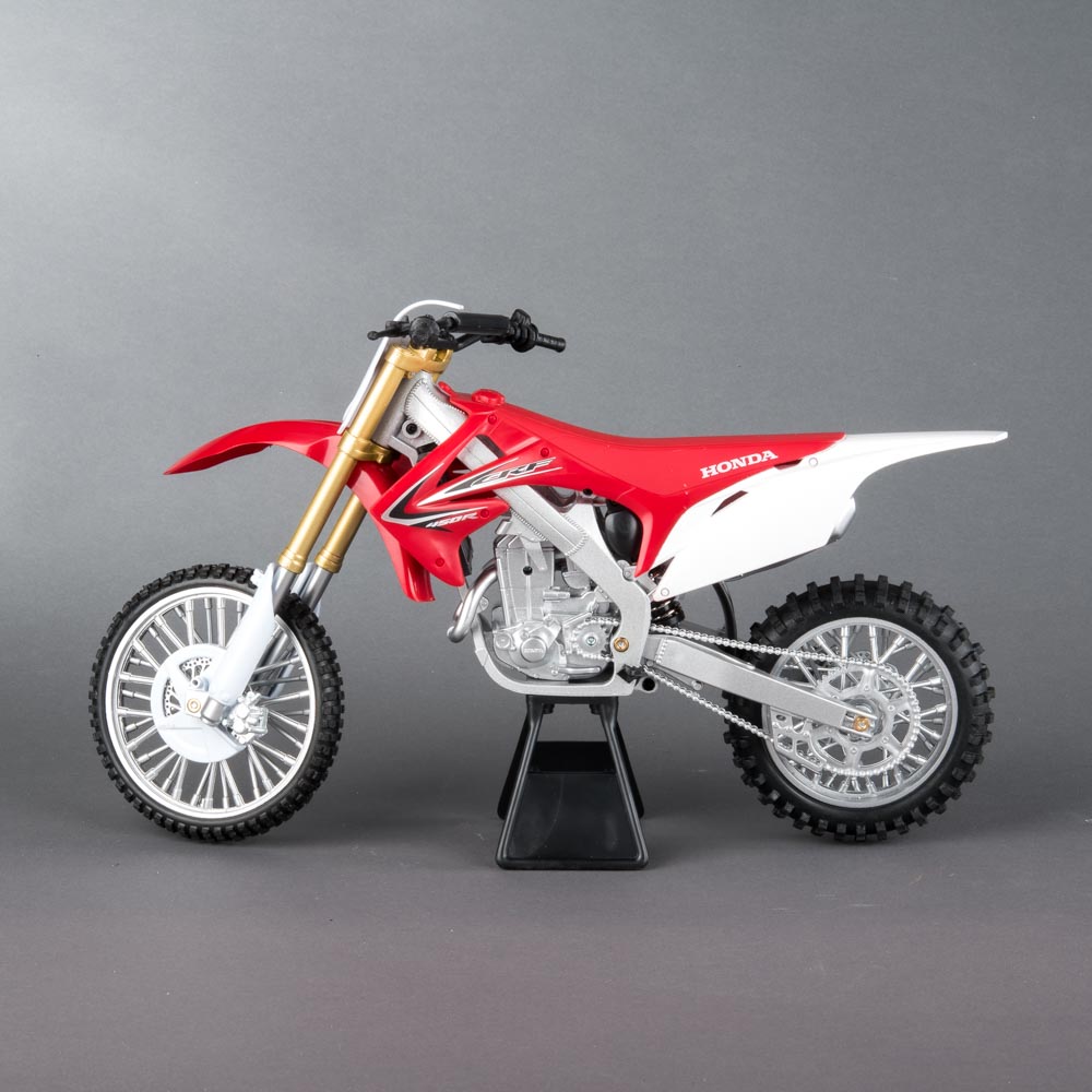 Honda New Ray CR-F 450 skala 1:6