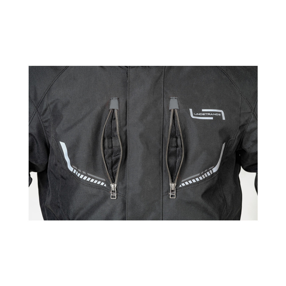 Lindstrands textiljacka Lomsen Svart