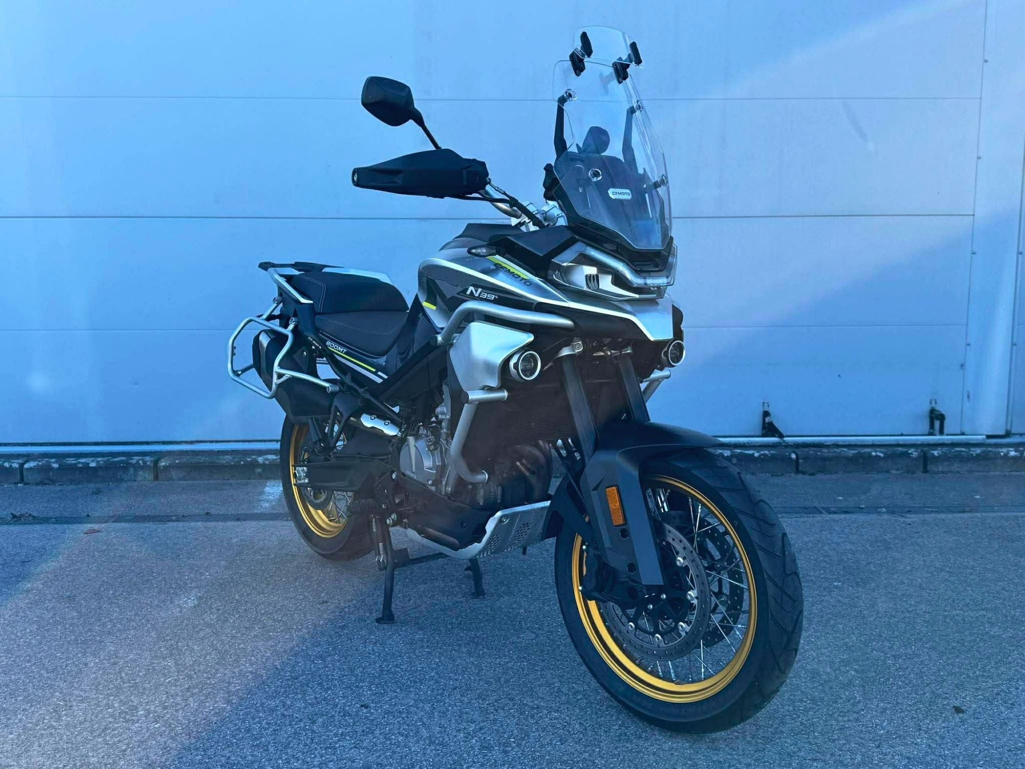 CFmoto 800MT Adventure Motorcykel